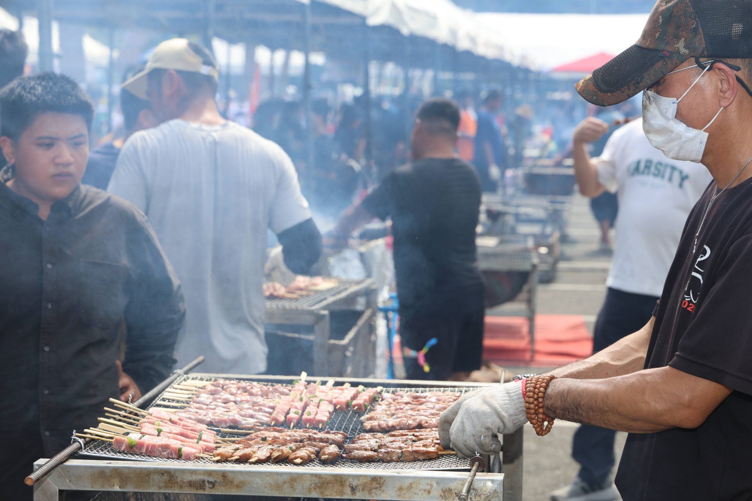 南投原之驛千人烤肉派對、獵人盃射箭賽及烤豬職人合作社揭牌、開業場面盛大