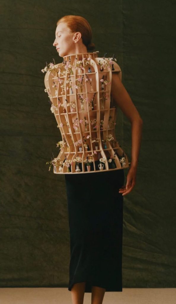 The Narcissist00002 - 報新聞 Mega News