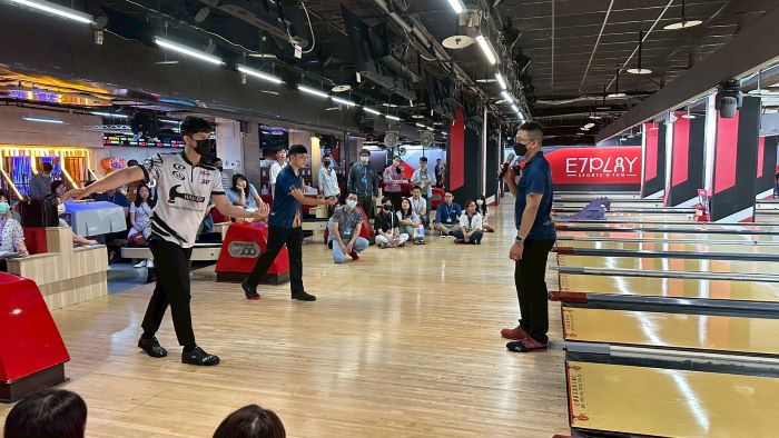 《圖說》心動滾球派對趣-教學。〈民政局提供〉