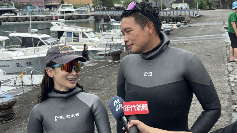 《圖說》潛水網紅Joyce及「海私塾」創辦人海珊共同響應並分享淨海任務心得。〈環保局提供〉
