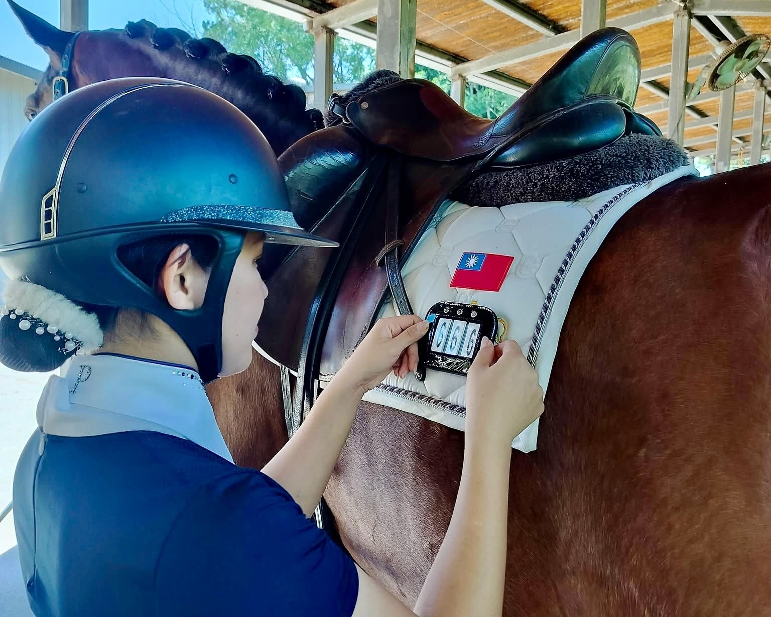 馬術運動的訓練,能把一個人慢慢磨成穩定、細膩、能承擔責任的樣子。